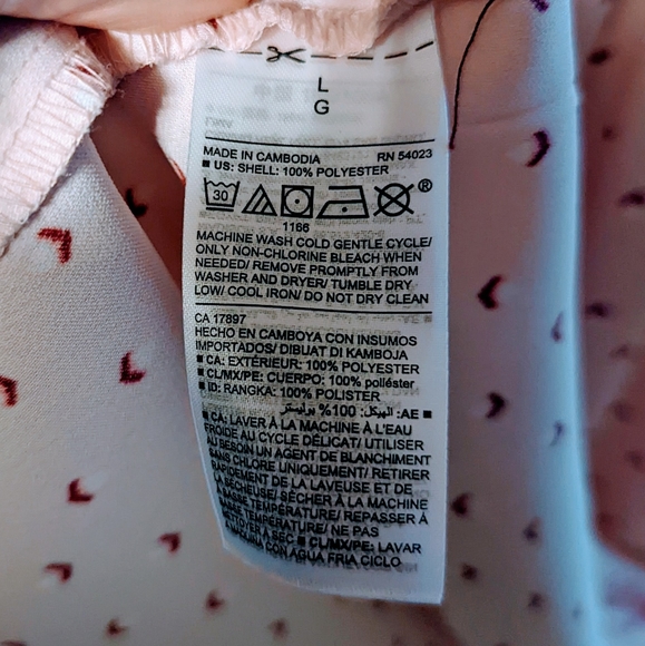 | Old Navy | Flowy Blouse | Light Pink | Large - Picture 3 of 10